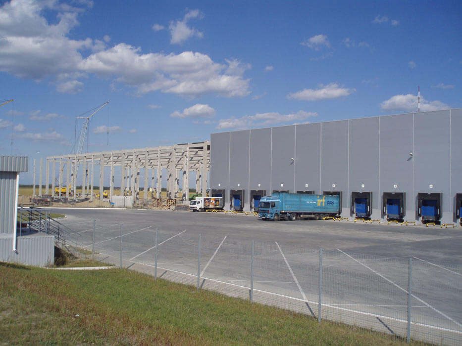 DISTRIBUTION CENTER VELYKA KYSHENIA MARTUSIVKA VILLAGE