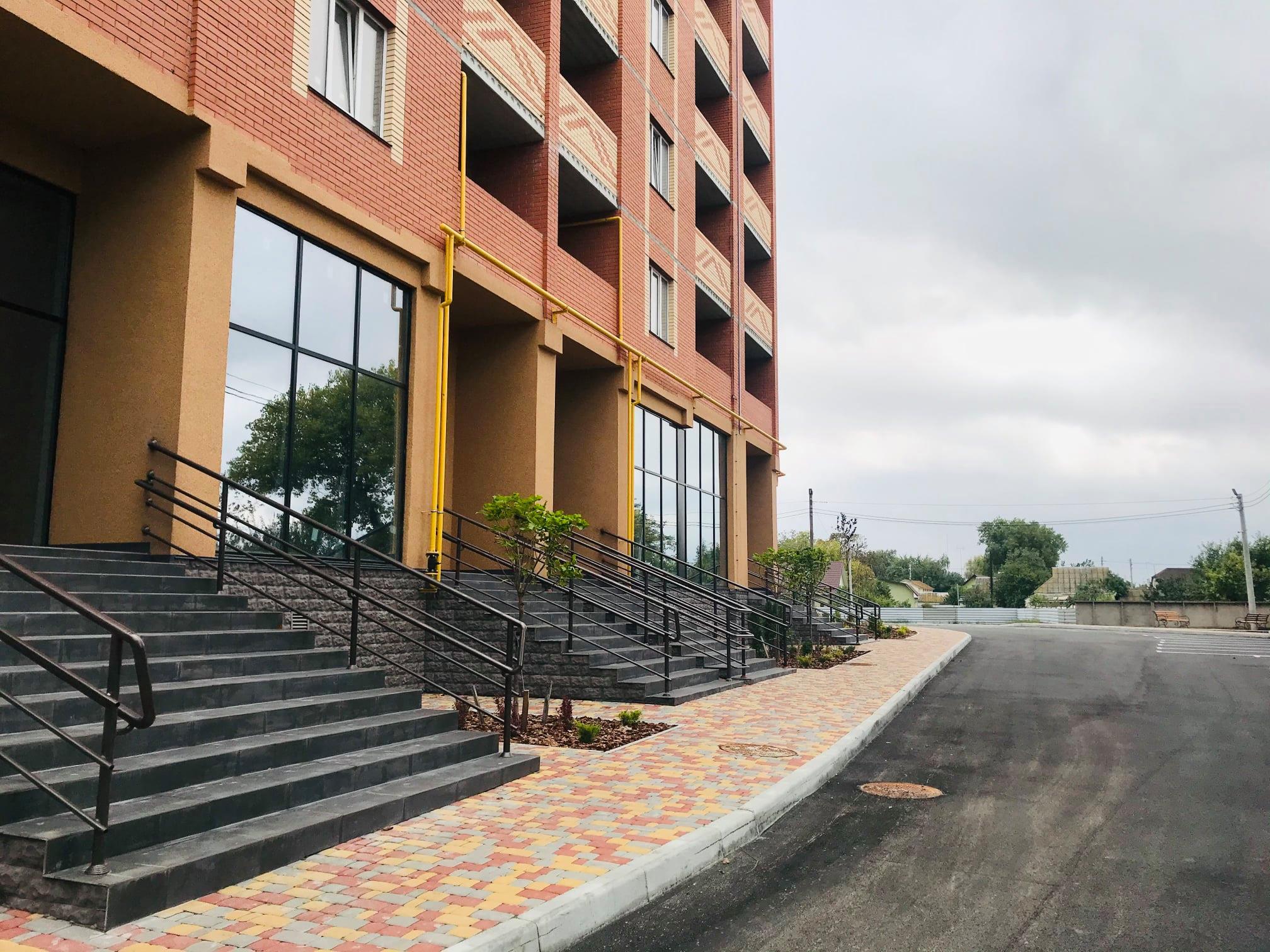 Житловий будинок м. Бориспіль, вул. Київський Шлях, 102 ( Borispol Grand - житловий комплекс бізнес-класа на 162 квартири )