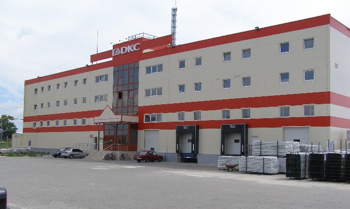 Складські приміщення та виробничий комплекс з виробництва систем для прокладки електричних та інформаційних мереж з ПВХ та поліетилену ЗАТ «ДКС України» в с.Иванков
