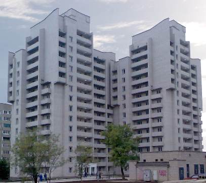 130-кв. житловий будинок в м Южноукраїнськ по вул.Набережна Енергетиків, 45
